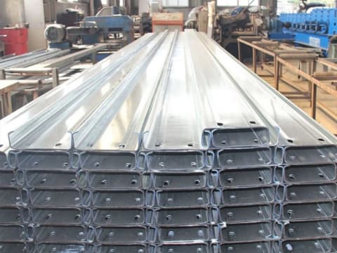 Z100 Galvanized C-shaped purlins