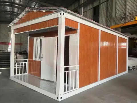 Modular houses with pitched roofs