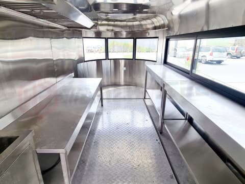 Anti-slip aluminum sheet floor