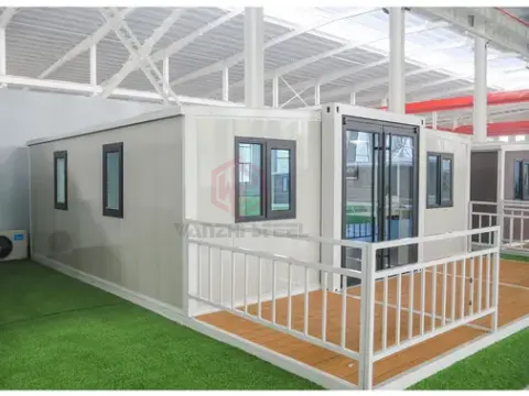 20ft container house with balcony