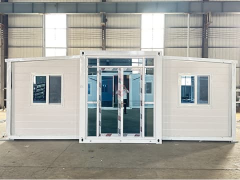 40ft One-bedroom, one-bathroom mobile home