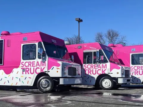 Wholesale Price Mobile ice cream trucks for Sale