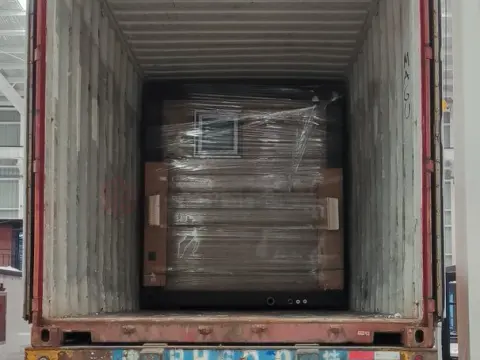 Loading and shipping