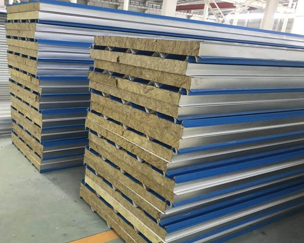 Blue roof sandwich panels