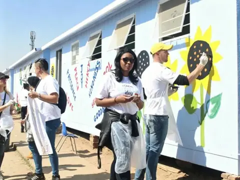 Bullet-Resistant Prefabricated Container Modular Home