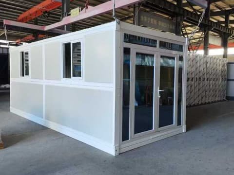 Custom-made folding room with glass door