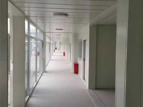 connecting corridor